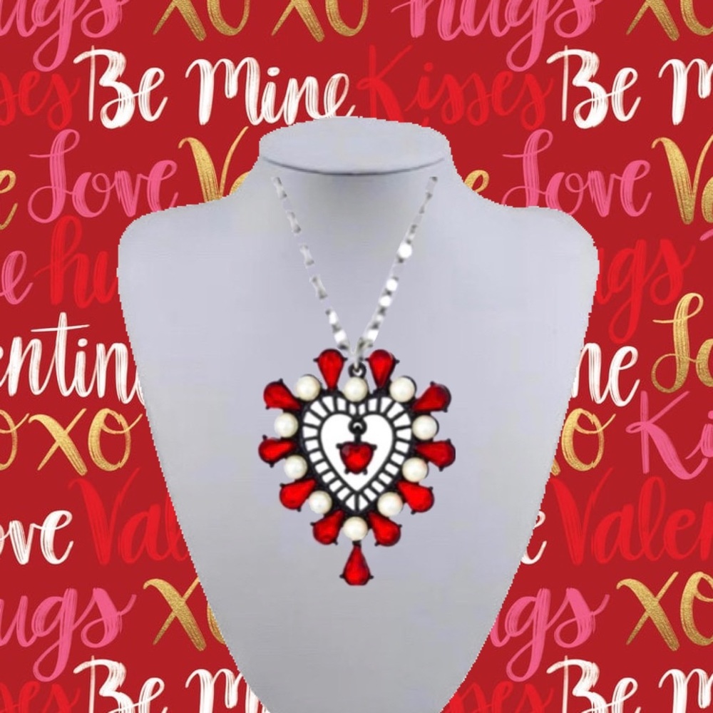 ROCKIN RICHES HEART PENDANT